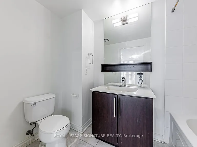 2885 Bayview Ave #602 — Photo 17