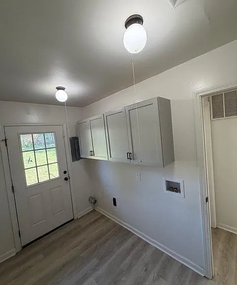 2059 Deauville Dr — Photo 14