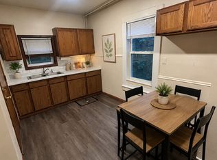 528 Union St APT B, Eau Claire, WI 54703