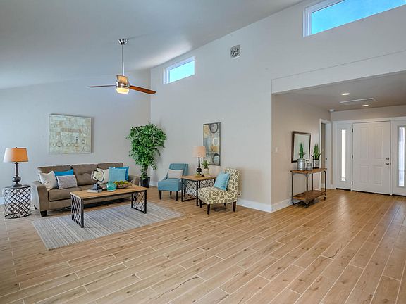 5th image of 2920 Cutler Ave NE #2