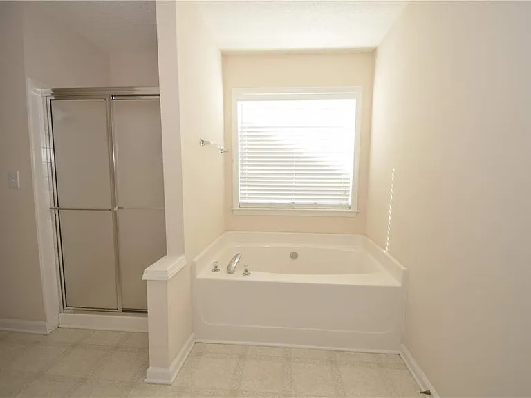 4407 Weham Ct — Photo 12