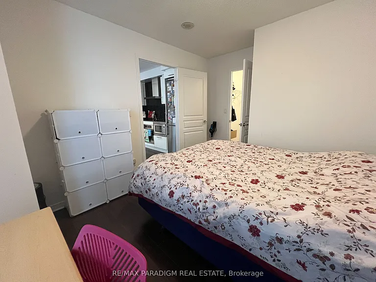 352 Front St W #701 — Photo 9