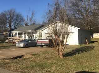 40 Claybrook Dr, Savannah, TN 38372