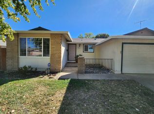 2727 Honeysuckle Way, Sacramento, CA