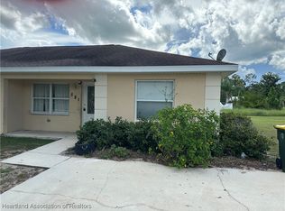 581 Vanguard Ave NW, Lake Placid, FL 33852