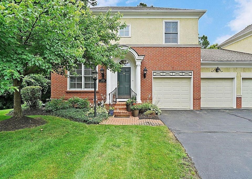 1st image of 1351 White Oak Ln
