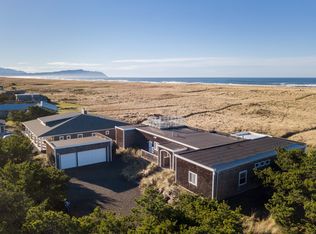 90040 Ocean Dr, Warrenton, OR 97146