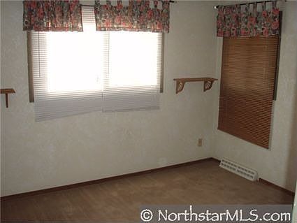 2nd image of 15285 Flag Ave S