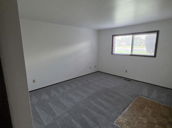 9201 Kennedy Ave APT 1B