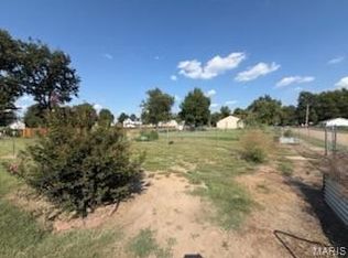 318 Dorothy St, Sikeston, MO 63801
