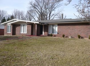 12793 Shepherd Dr, Florissant, MO 63033