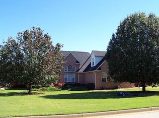 142 Ashley Dr, McDonough, GA 30252