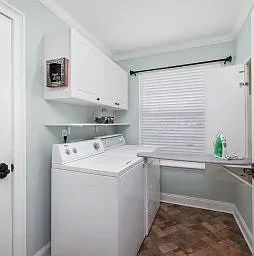 11017 Great Western Ln W — Photo 29