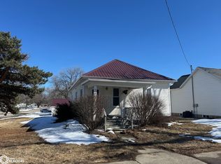 400 S Commercial Ave, Eagle Grove, IA 50533