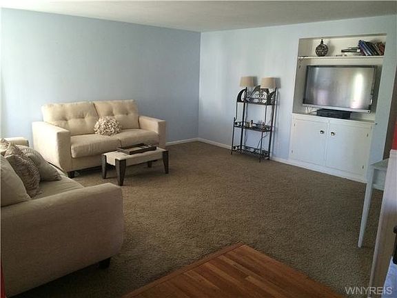3rd image of 239 Westfall Dr