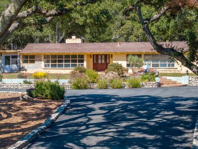 72 Los Laureles Grade Rd, Carmel Valley, CA, 93924