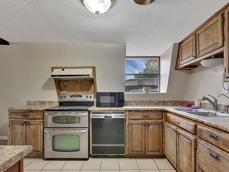 1405 W County Road 130 — Photo 7