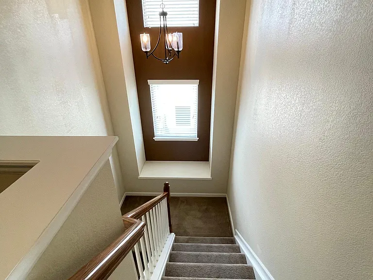 17840 Mimosa St — Photo 12
