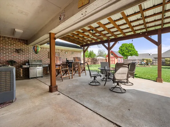 2800 Coventry Rd, Crowley, TX 76036