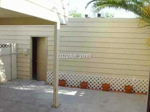 1st image of 4932 Larkspur St