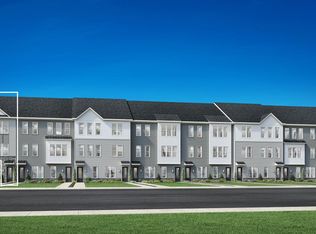 18 Park Ave, North Brunswick, NJ 08902