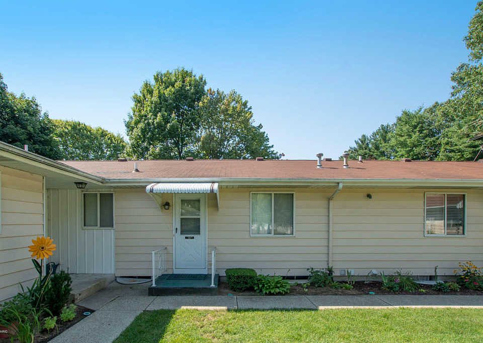1st image of 5837 Leisure South Dr SE