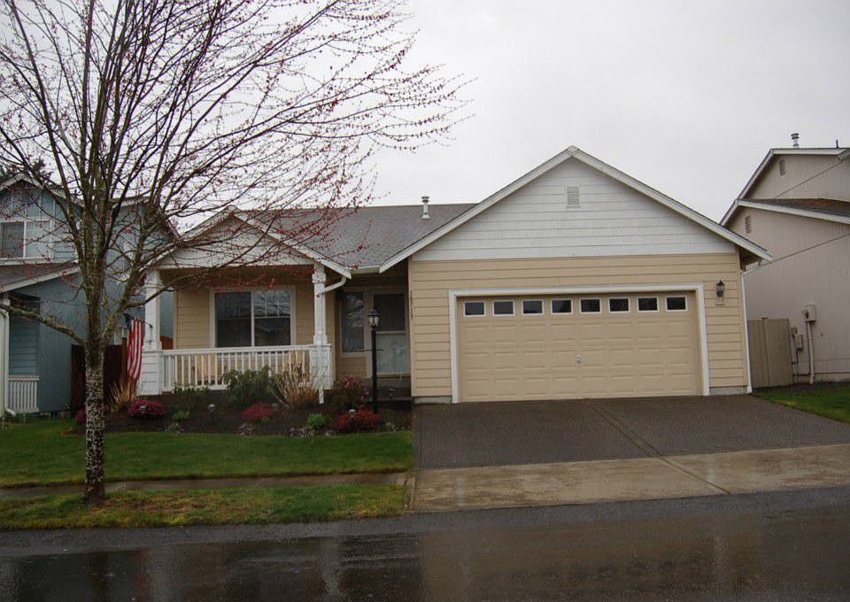 1st image of 18713 17th Ave E