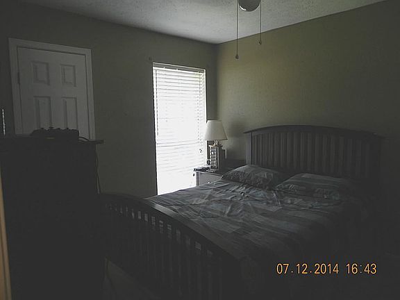 2ND BEDROOM NICE SIZE