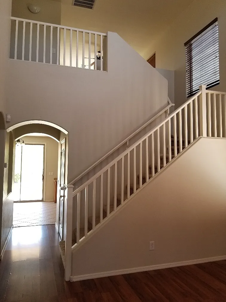 4 bedroom house in South Gilbert — Photo 3