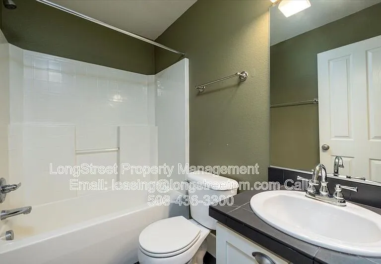 720 NW 118th Ave #103 — Photo 22