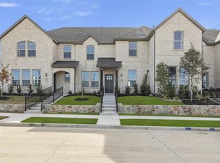5110 Roll Cast Dr, Royse City, TX 75189