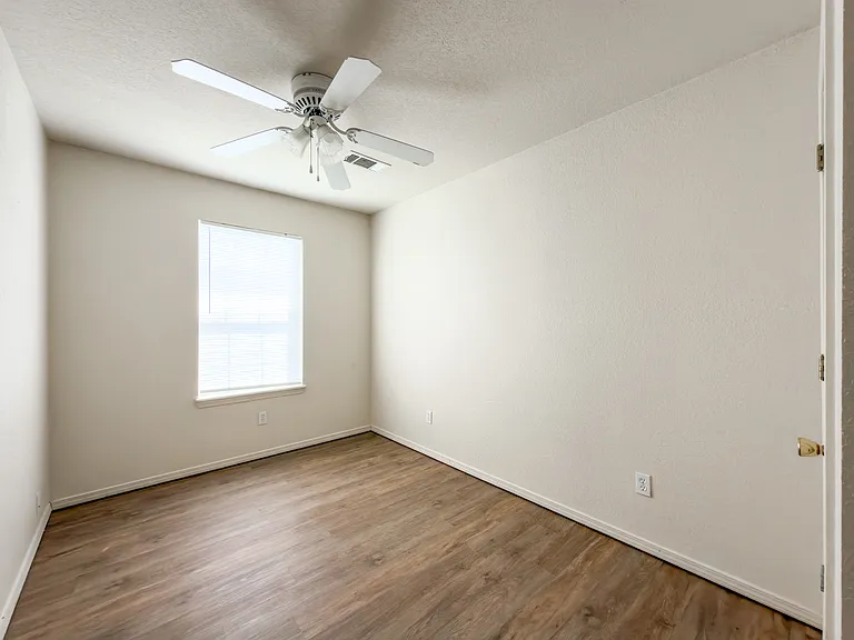 1314 N 47th St #101 — Photo 16