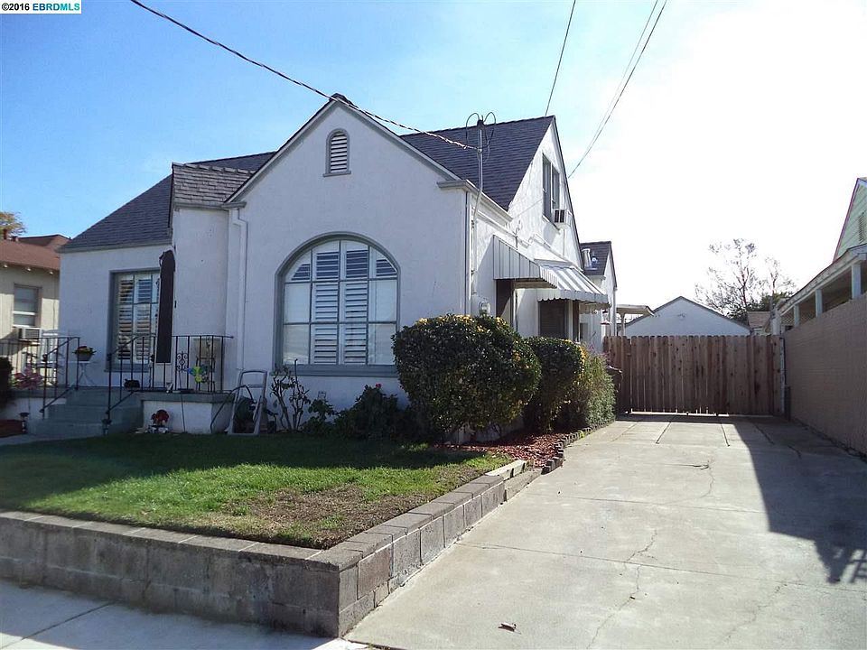 1st image of 29 W 17th St