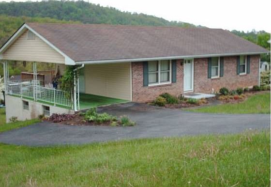 1st image of 310 Mulberry Dr
