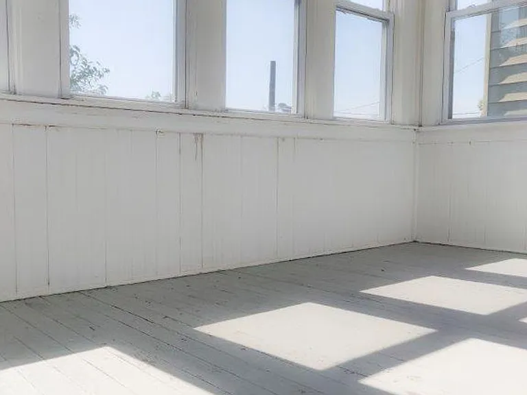 3909 W Schubert Ave — Photo 3