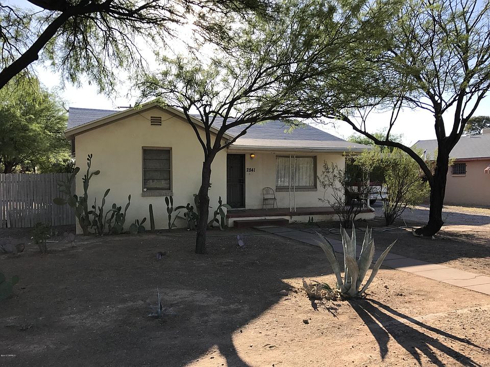 1st image of 2841 NW Plaza Dr