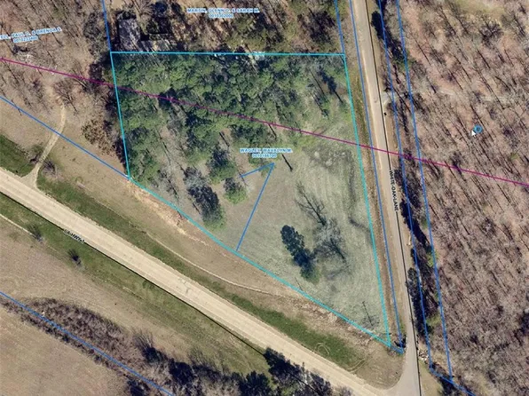 White Oak Ln, Natchitoches, LA 71457