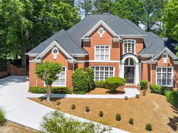 1838 Ballybunion Dr, Johns Creek, GA 30097