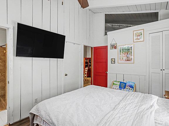 33rd image of this home