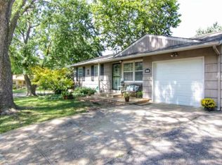 5330 SW 31st Ter, Topeka, KS 66614