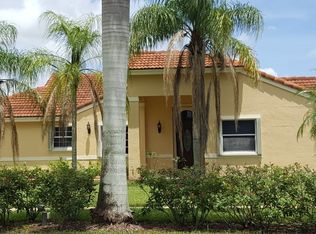 16398 SW 4th St, Pembroke Pines, FL 33027