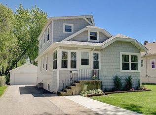 17 N Yale Ave, Villa Park, IL