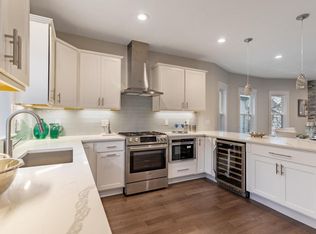 233 Willow Ave #3, Somerville, MA 02144