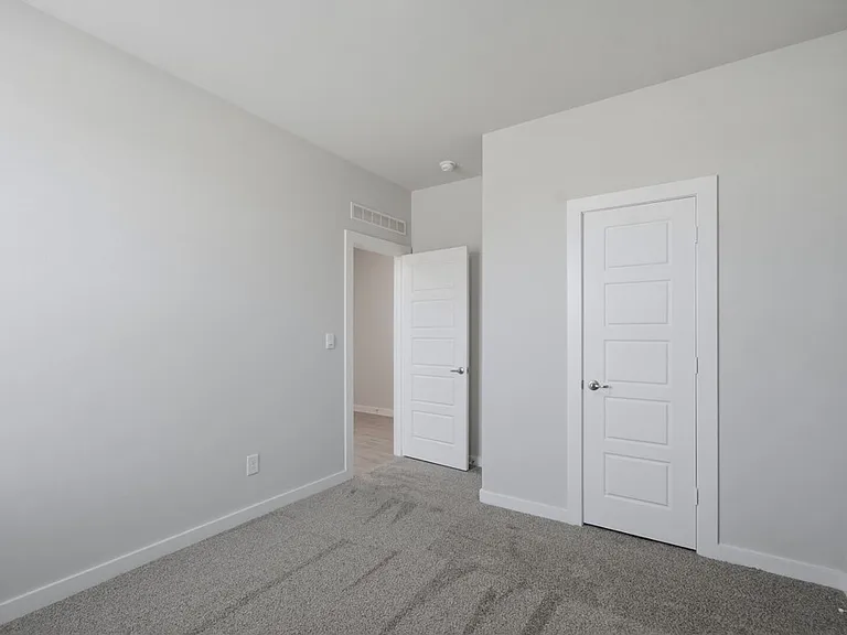 2000 Northern Ln — Photo 24
