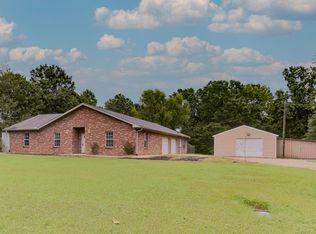 1476 Boy Scout Rd, Vicksburg, MS 39183