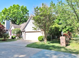 5504 S Delaware Ct, Tulsa, OK 74105