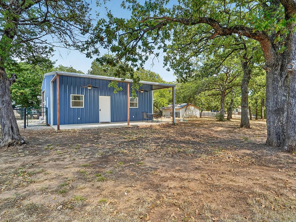1st image of 237 Live Oak Loop