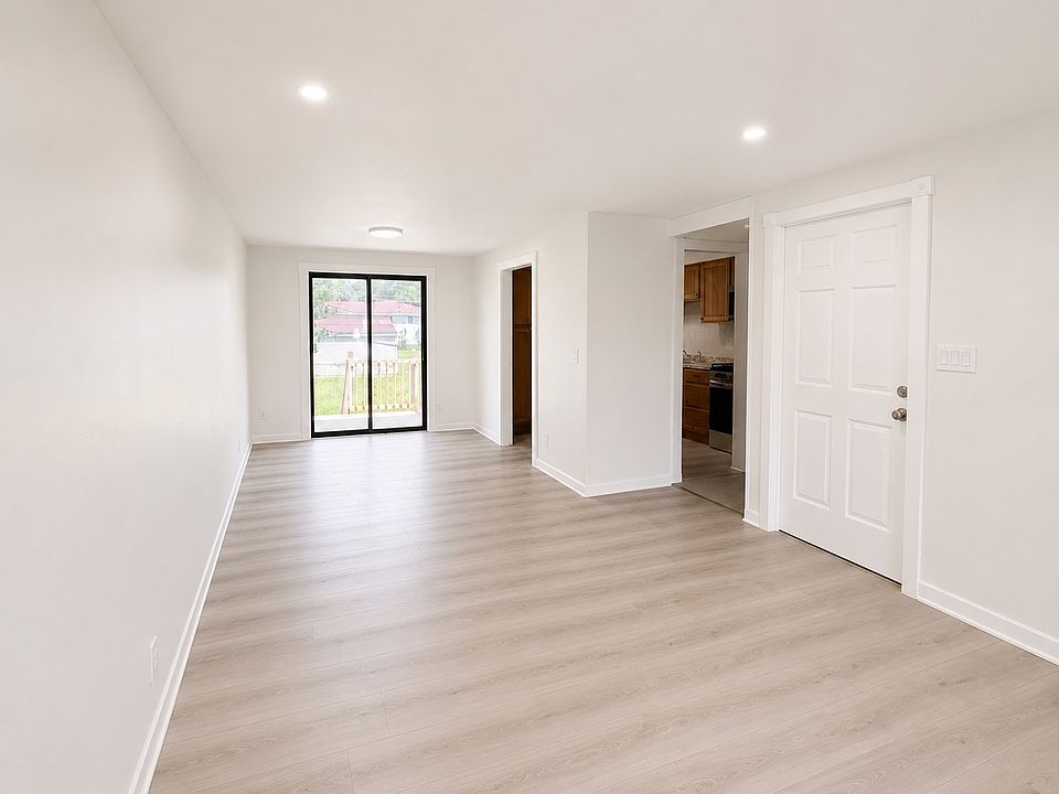 1st image of 153 Argus Dr