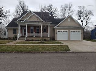 603 E Main St, Morris, IL 60450