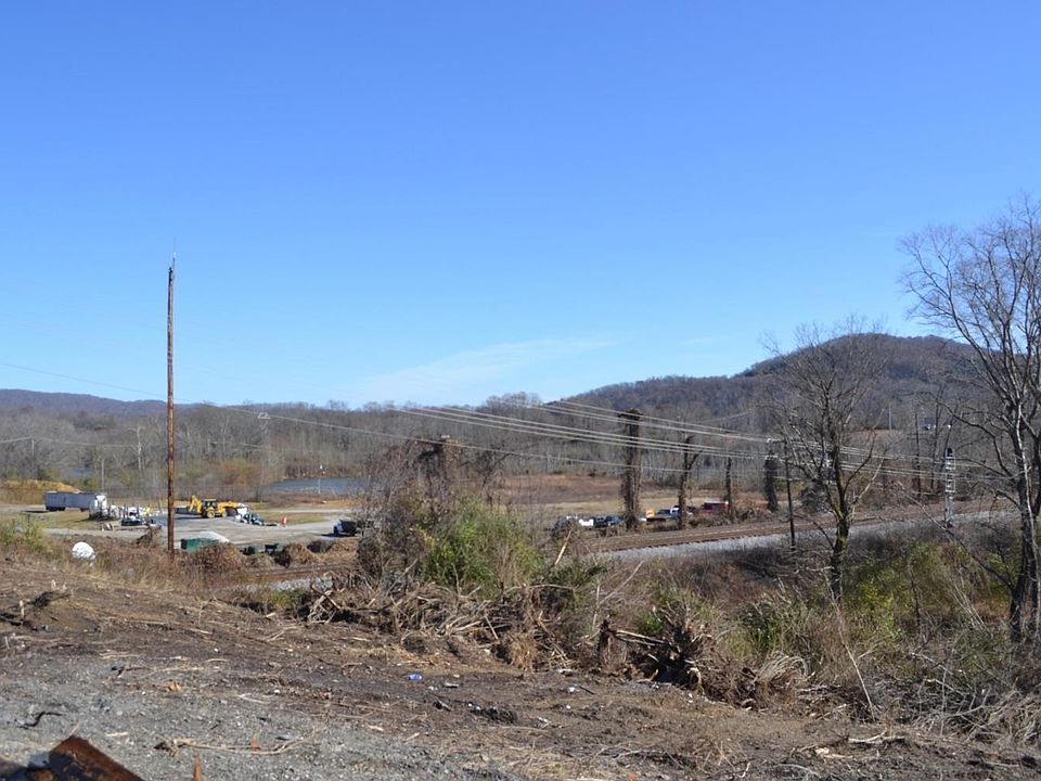 1st image of 1326 S Highway 25 W
